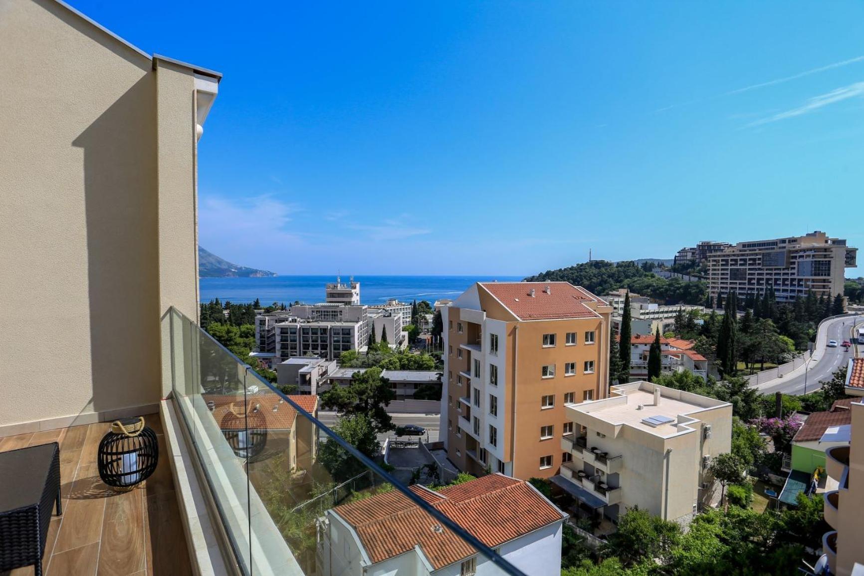 Montesun Apartments Becici Boreti المظهر الخارجي الصورة